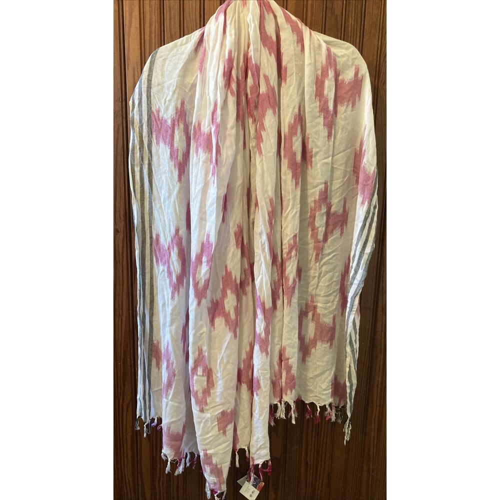 Trades Of Hope Destination Womens Wrap Scarf Fringe 100% Cotton Southwestern
